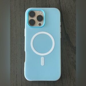 Sky Blue Phone Case with MagSafe Compatibility